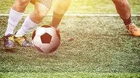 炎亚纶坦承无权自称受害者，简答感情问题仅用6字