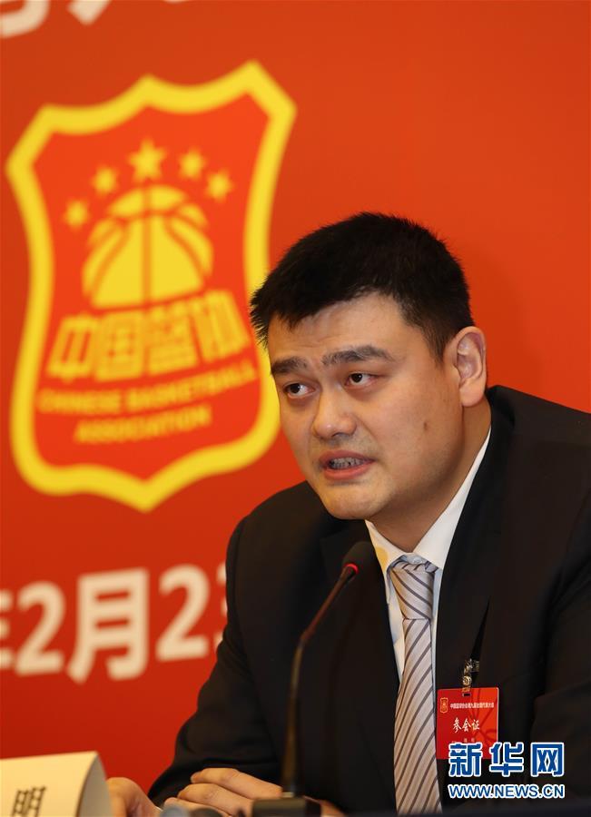 冷静的脚下